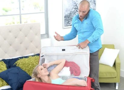 Chiếc vali ẩn chứa điều thú vị